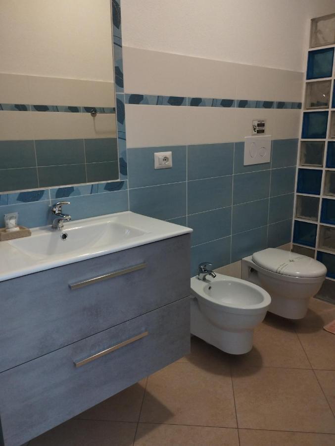 Affitta Camere Zio Peppe San Teodoro  Exteriör bild